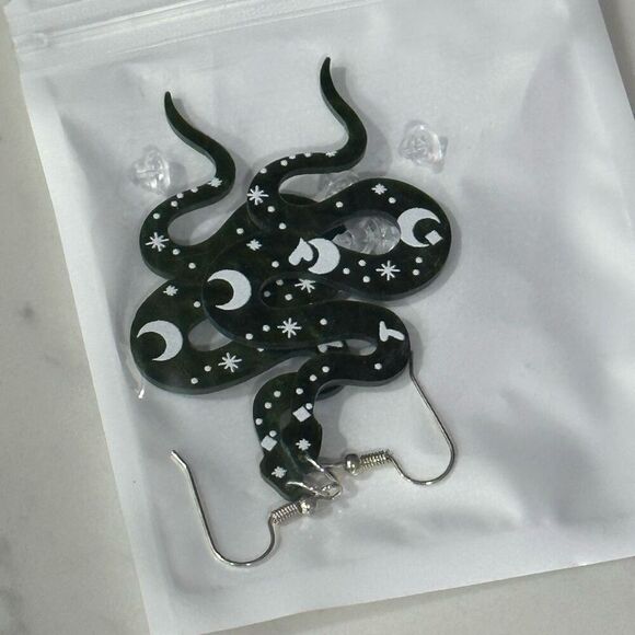 Green snake mystical drop dangle earrings | Sz OS, New - Picture 2 of 4